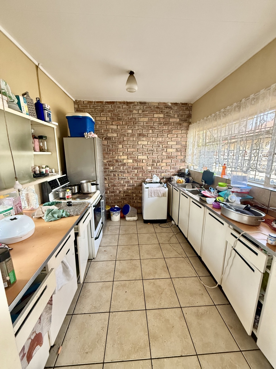 8 Bedroom Property for Sale in Secunda Mpumalanga
