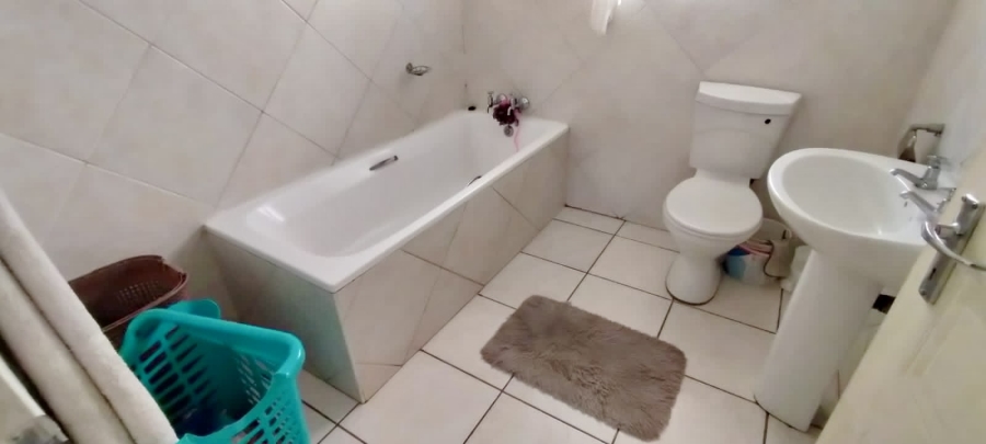 8 Bedroom Property for Sale in Secunda Mpumalanga