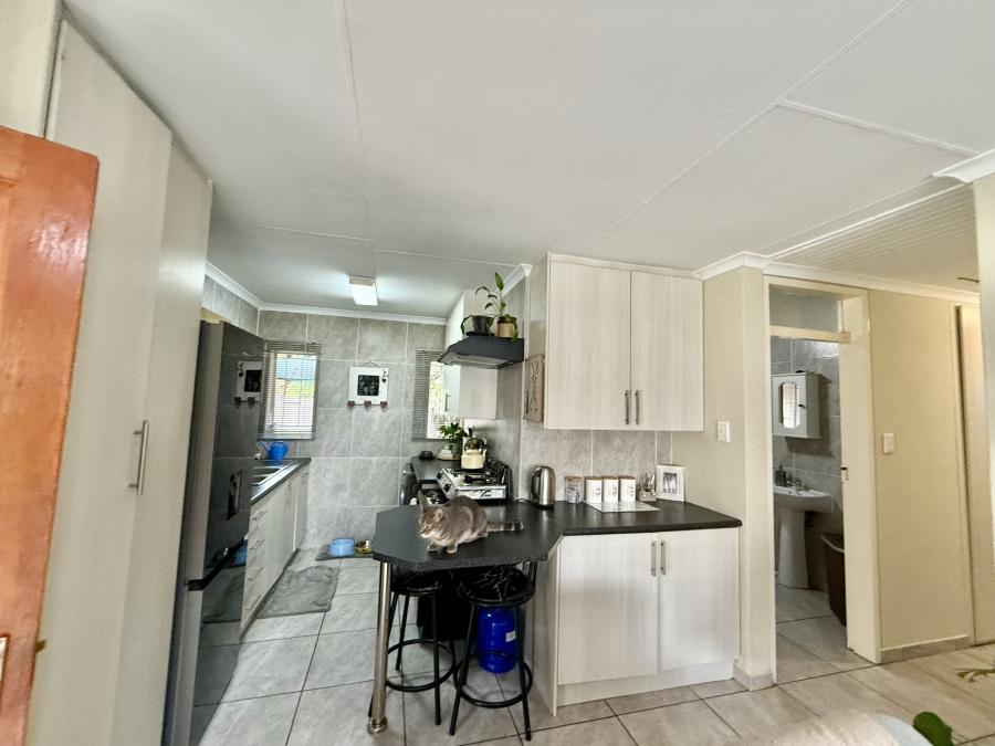 6 Bedroom Property for Sale in Sunset Park Mpumalanga