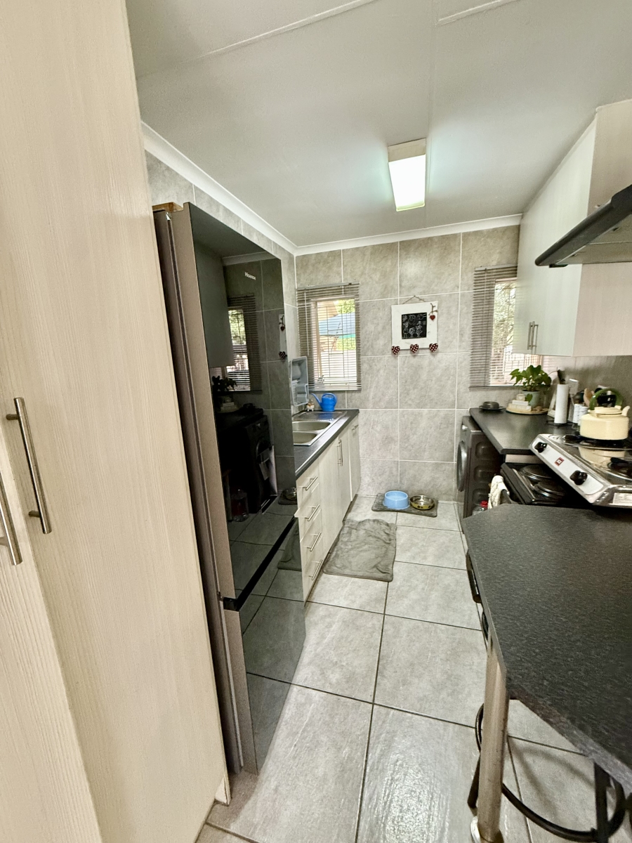 6 Bedroom Property for Sale in Sunset Park Mpumalanga