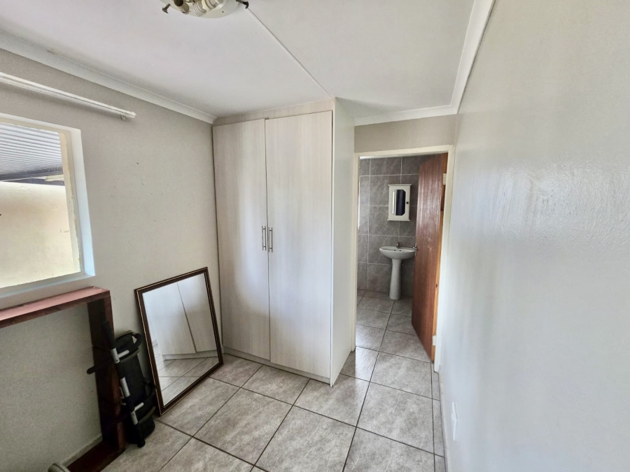 6 Bedroom Property for Sale in Sunset Park Mpumalanga