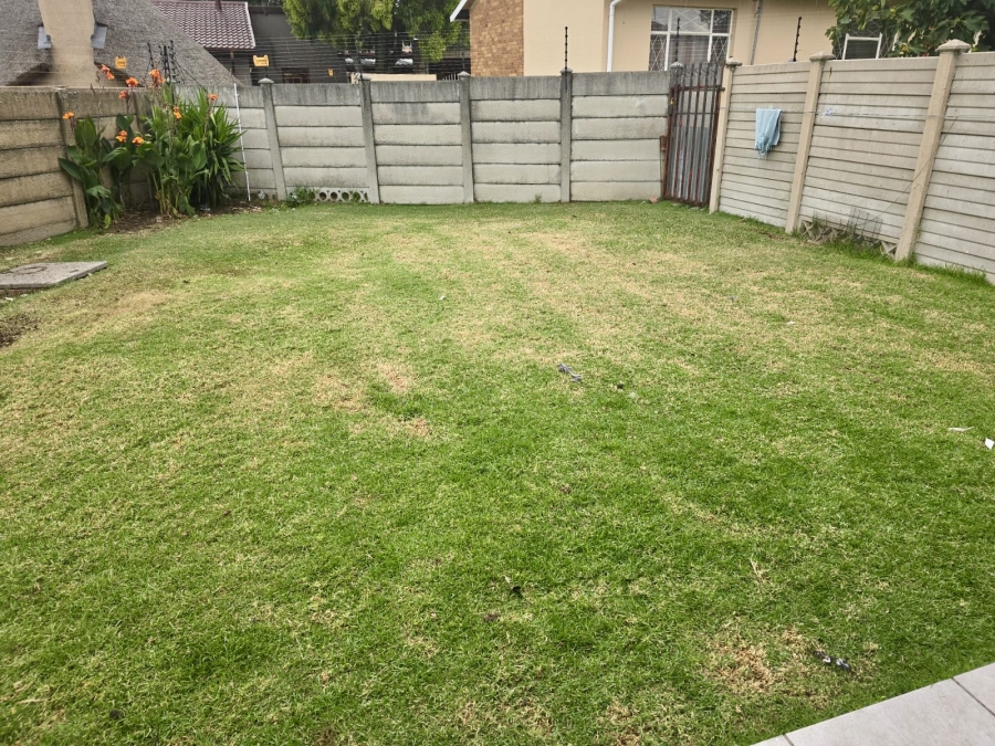 6 Bedroom Property for Sale in Sunset Park Mpumalanga