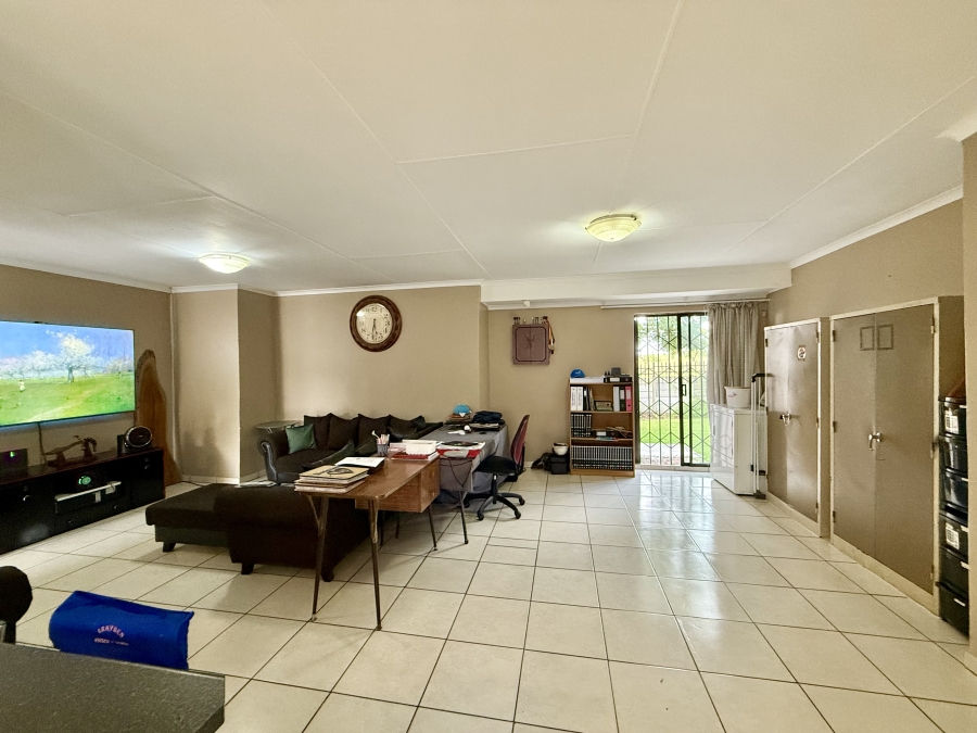 7 Bedroom Property for Sale in Sunset Park Mpumalanga