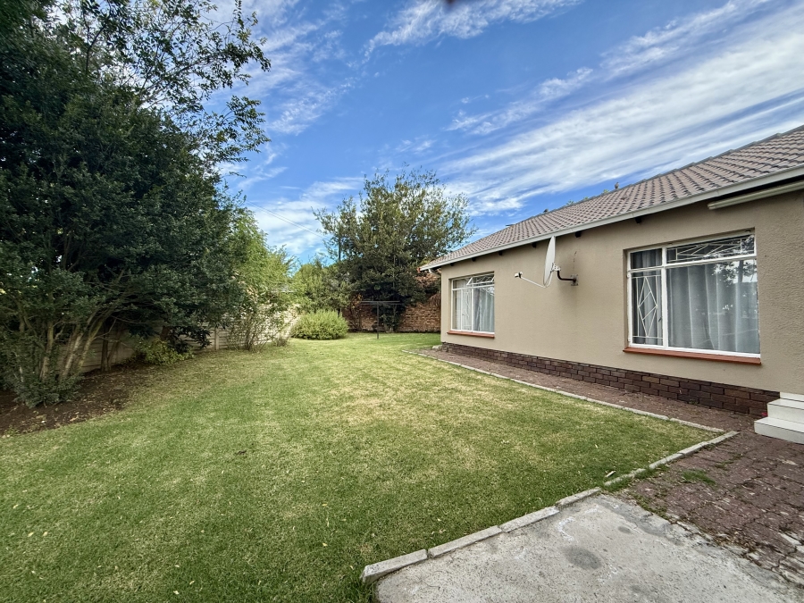 7 Bedroom Property for Sale in Sunset Park Mpumalanga