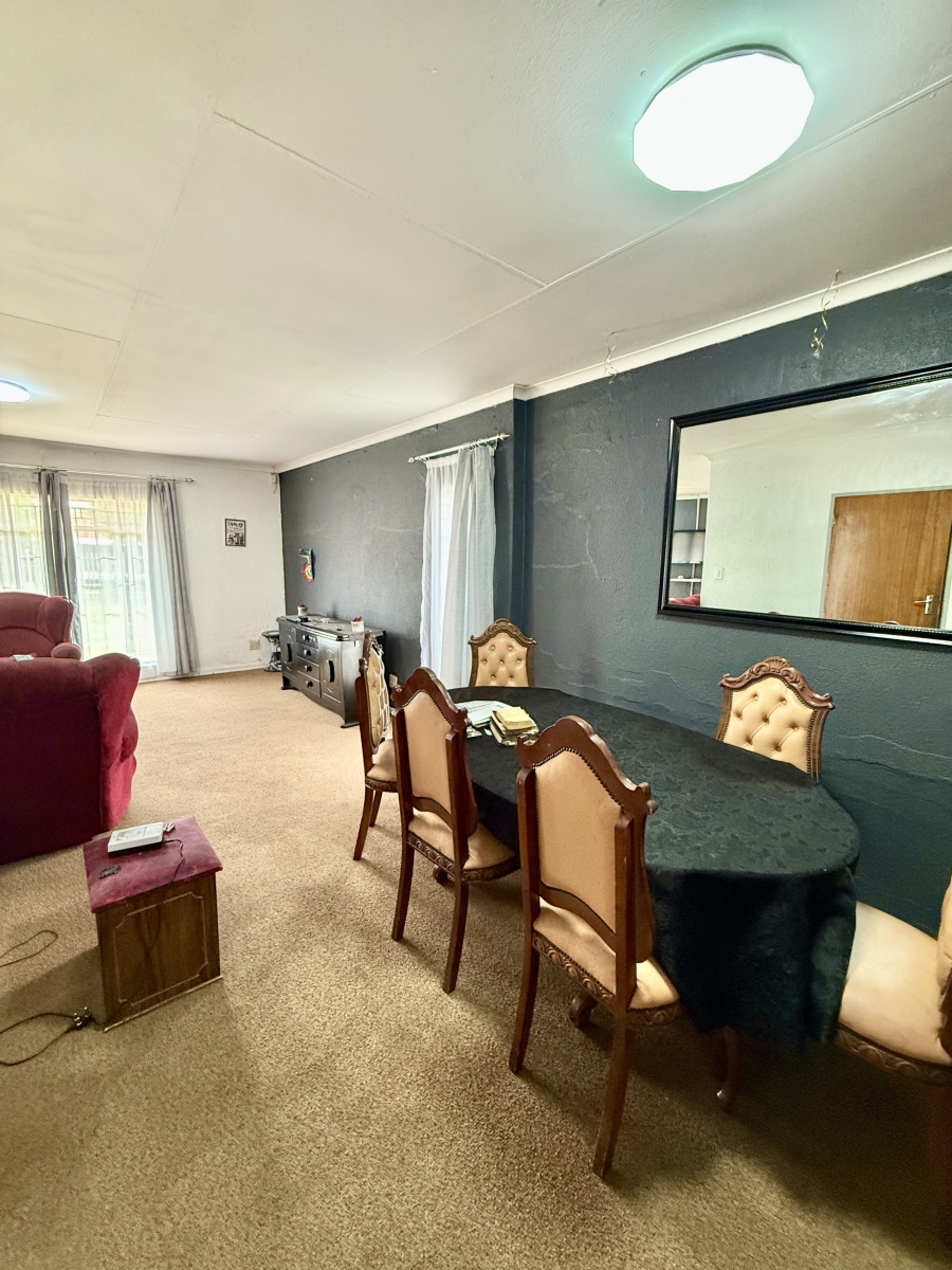 3 Bedroom Property for Sale in Cosmosrand Mpumalanga