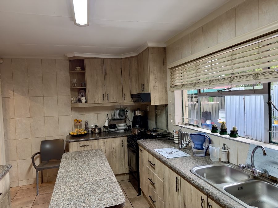 3 Bedroom Property for Sale in Cosmosrand Mpumalanga