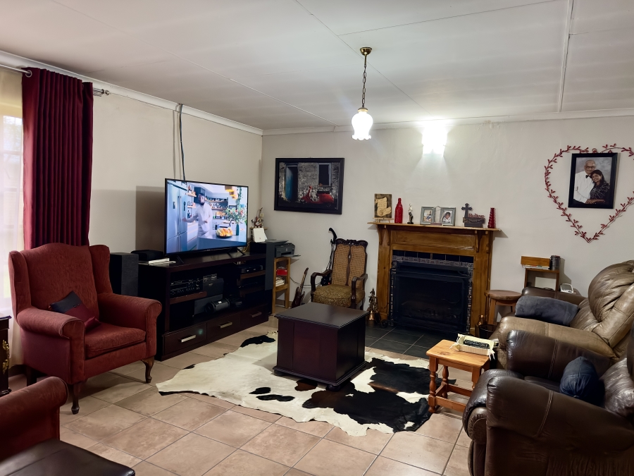 3 Bedroom Property for Sale in Cosmosrand Mpumalanga