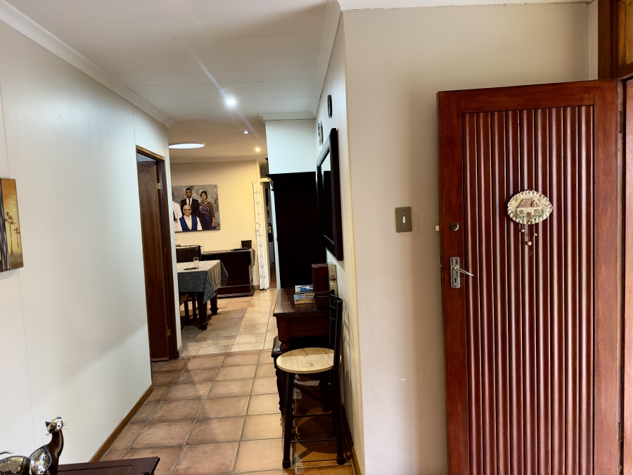 3 Bedroom Property for Sale in Cosmosrand Mpumalanga