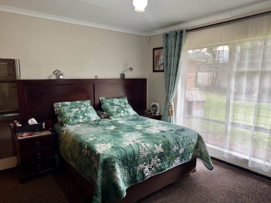 3 Bedroom Property for Sale in Cosmosrand Mpumalanga