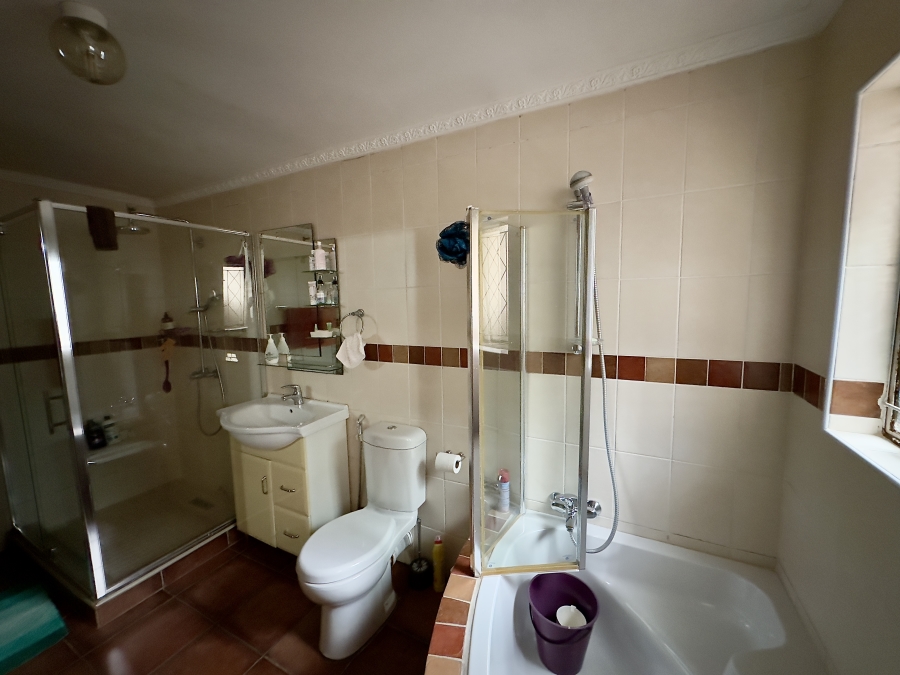 3 Bedroom Property for Sale in Cosmosrand Mpumalanga