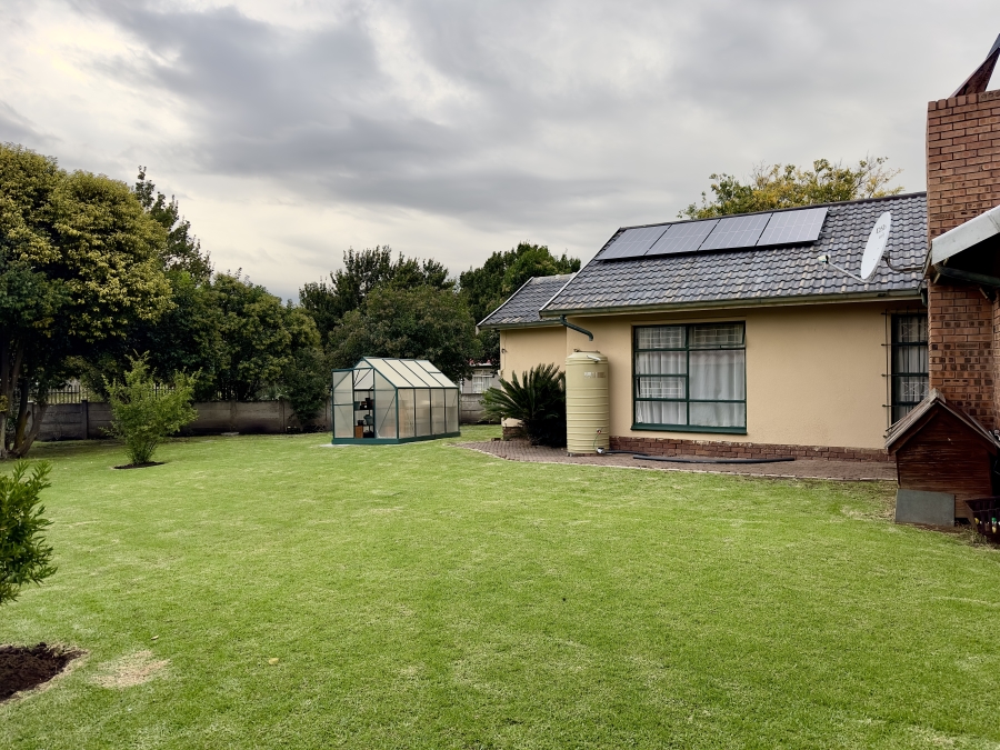 3 Bedroom Property for Sale in Cosmosrand Mpumalanga