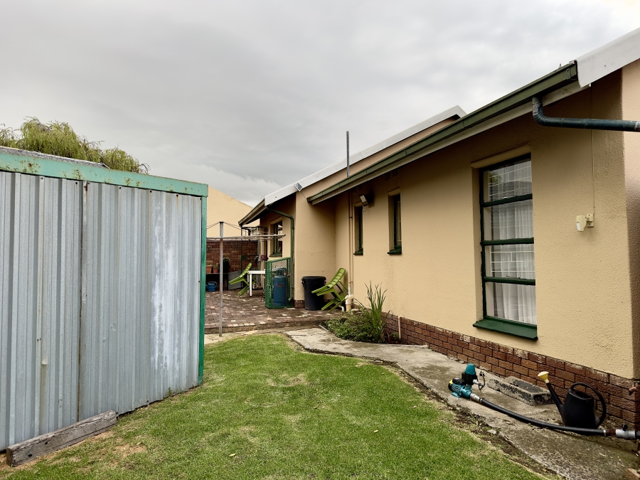 3 Bedroom Property for Sale in Cosmosrand Mpumalanga