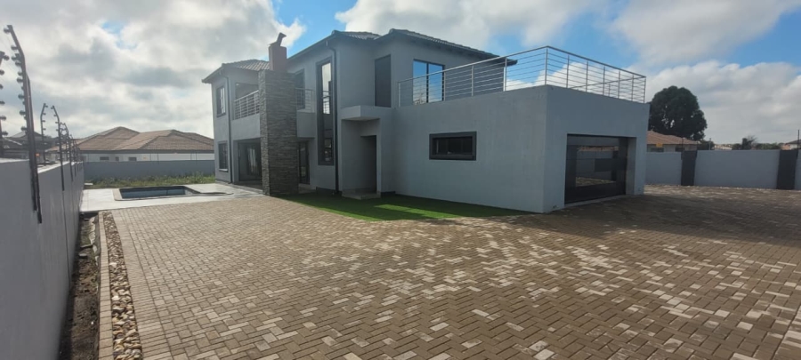 4 Bedroom Property for Sale in Aerorand Mpumalanga