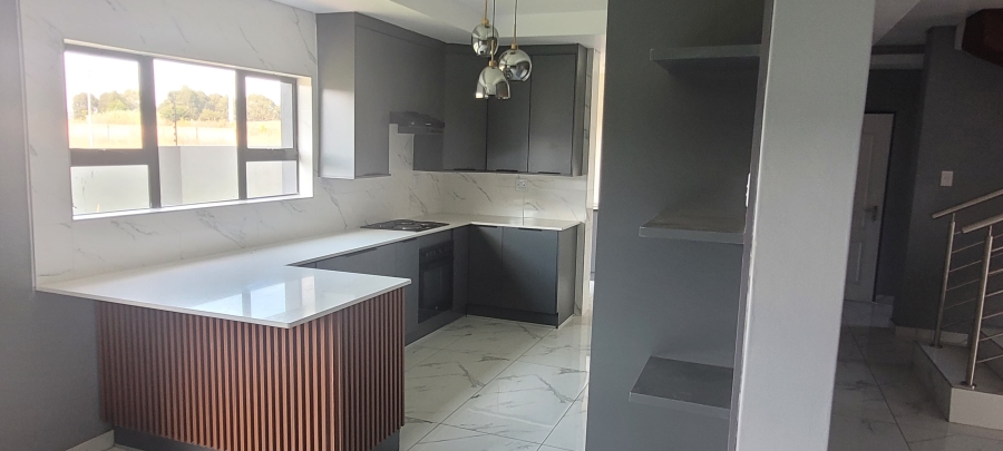 4 Bedroom Property for Sale in Aerorand Mpumalanga