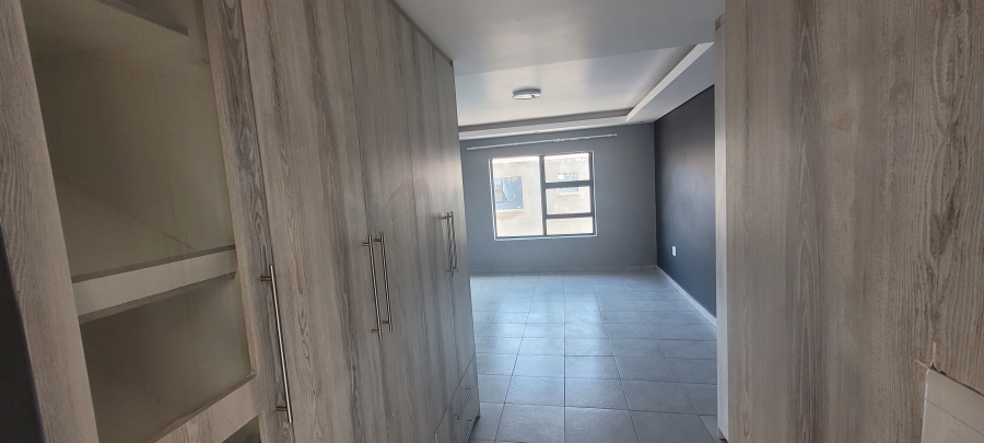 4 Bedroom Property for Sale in Aerorand Mpumalanga