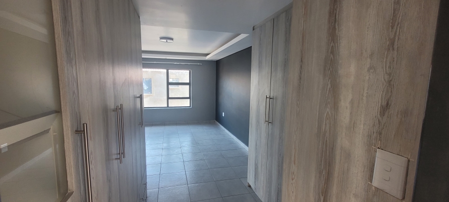 4 Bedroom Property for Sale in Aerorand Mpumalanga