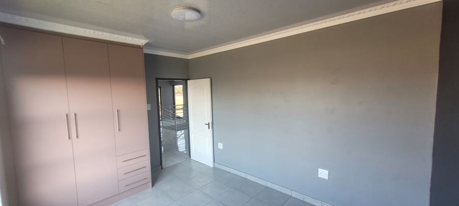 4 Bedroom Property for Sale in Aerorand Mpumalanga