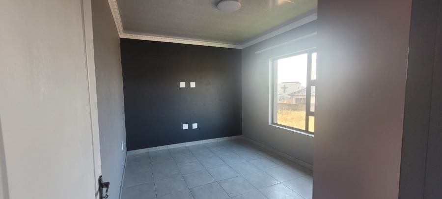 4 Bedroom Property for Sale in Aerorand Mpumalanga