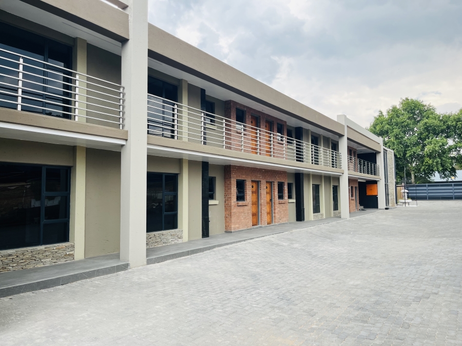 To Let 2 Bedroom Property for Rent in Middelburg Central Mpumalanga