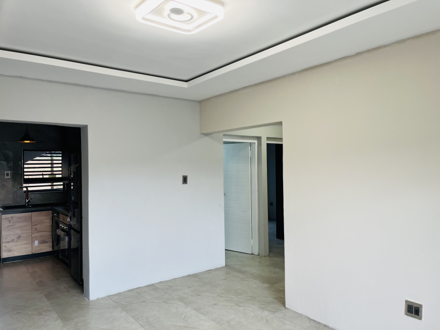 To Let 2 Bedroom Property for Rent in Middelburg Central Mpumalanga