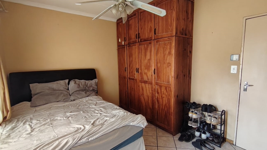 To Let 2 Bedroom Property for Rent in West Acres Mpumalanga