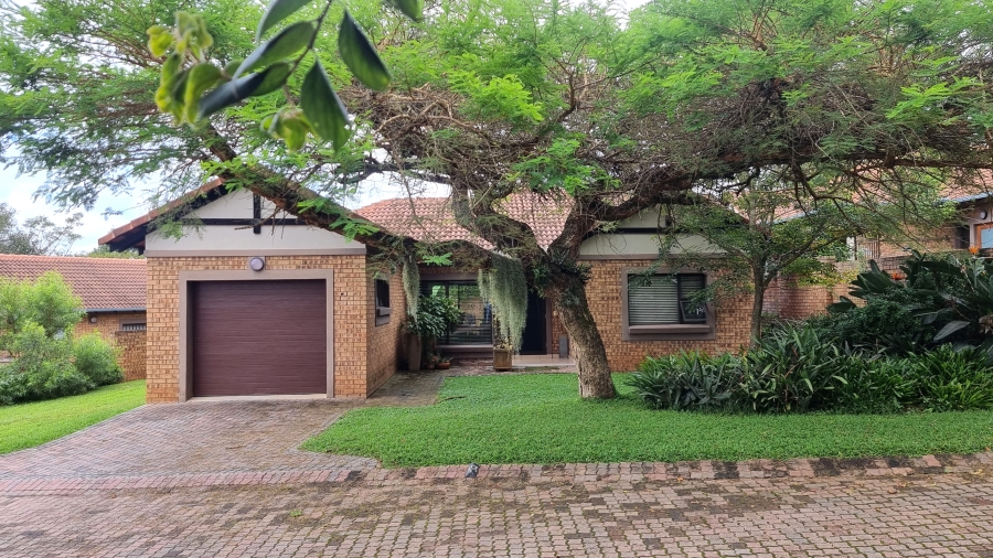 3 Bedroom Property for Sale in Bateleur Estate Mpumalanga