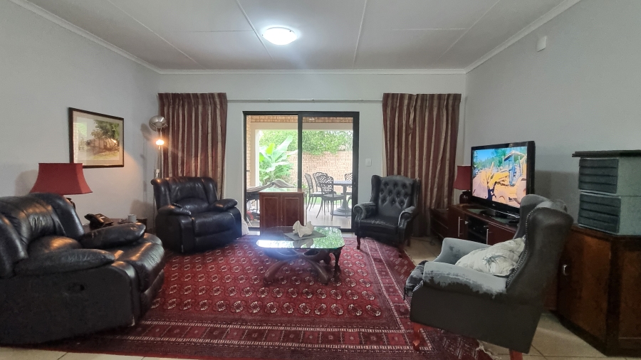 3 Bedroom Property for Sale in Bateleur Estate Mpumalanga