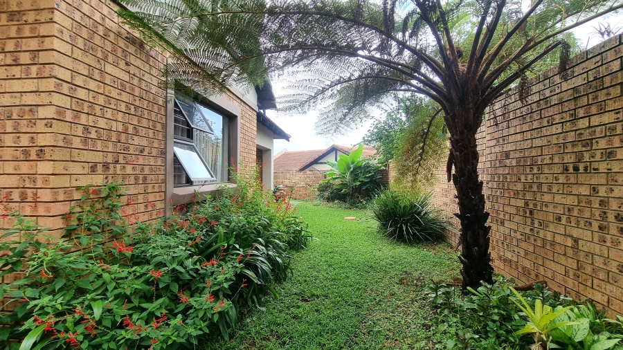 3 Bedroom Property for Sale in Bateleur Estate Mpumalanga