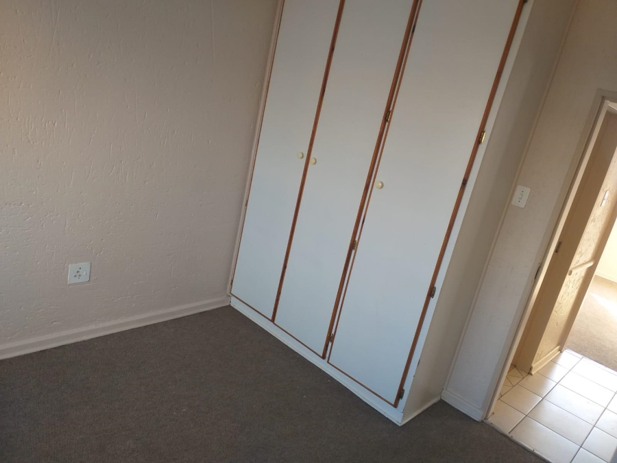 To Let 2 Bedroom Property for Rent in Noordrand Mpumalanga
