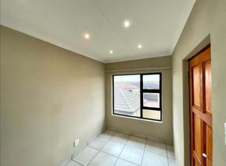 To Let 2 Bedroom Property for Rent in Secunda Mpumalanga