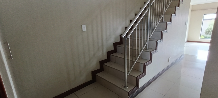 To Let 3 Bedroom Property for Rent in Ben Fleur Mpumalanga