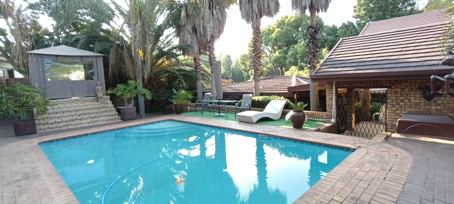 5 Bedroom Property for Sale in Die Heuwel Mpumalanga