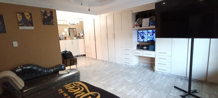 5 Bedroom Property for Sale in Die Heuwel Mpumalanga