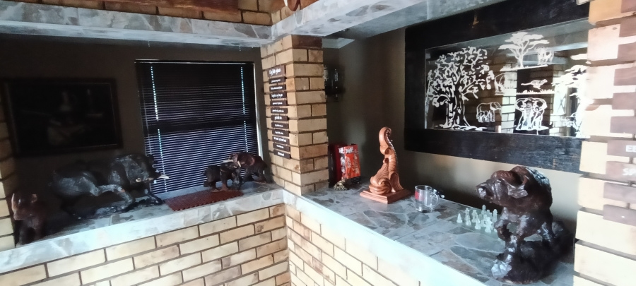 5 Bedroom Property for Sale in Die Heuwel Mpumalanga