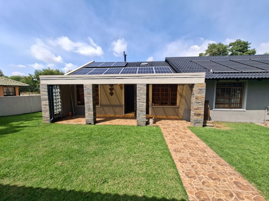 4 Bedroom Property for Sale in Secunda Mpumalanga
