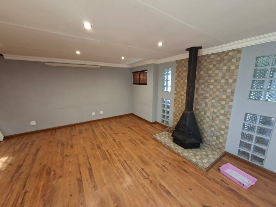 4 Bedroom Property for Sale in Secunda Mpumalanga