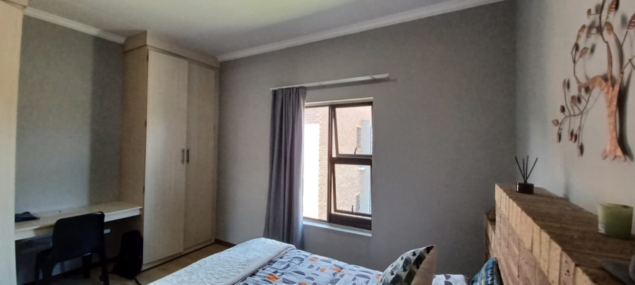 1 Bedroom Property for Sale in Terra Nova Mpumalanga