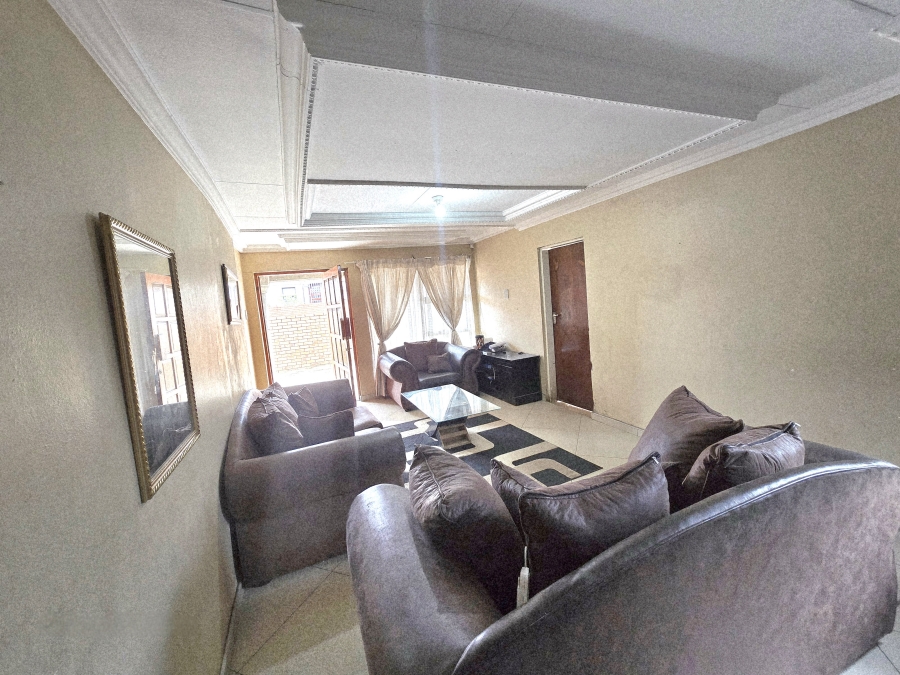 3 Bedroom Property for Sale in Tasbet Park Ext 1 Mpumalanga