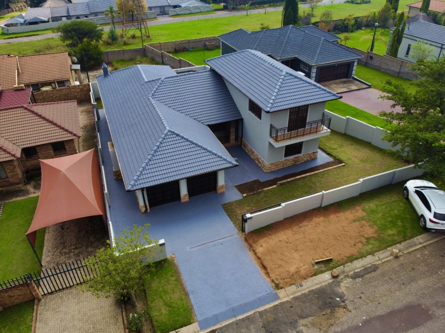 4 Bedroom Property for Sale in Die Heuwel Mpumalanga