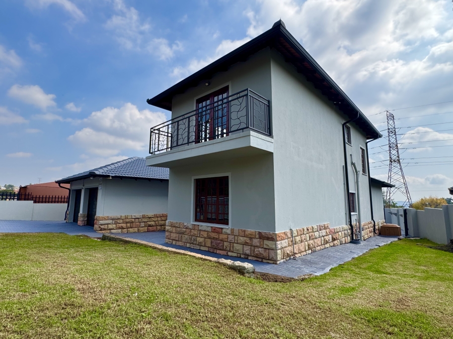 4 Bedroom Property for Sale in Die Heuwel Mpumalanga
