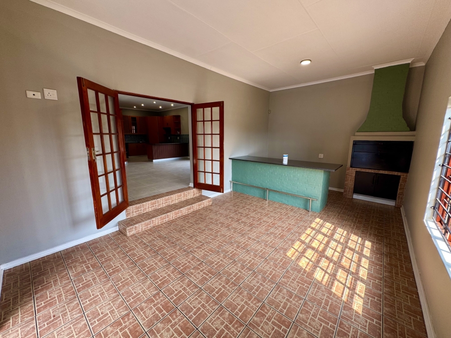 4 Bedroom Property for Sale in Die Heuwel Mpumalanga