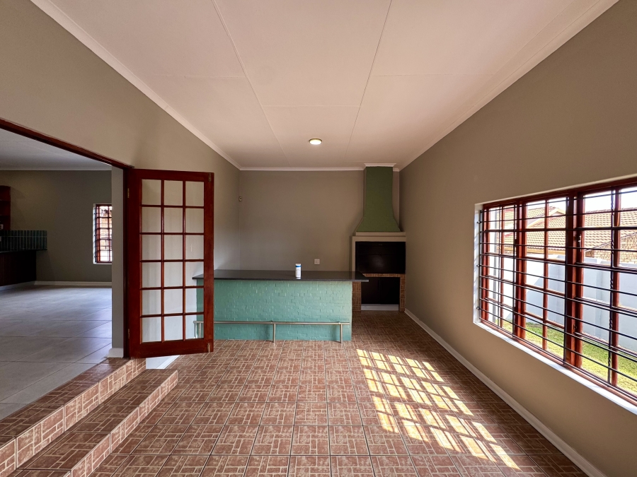 4 Bedroom Property for Sale in Die Heuwel Mpumalanga