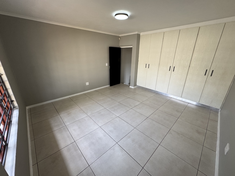 4 Bedroom Property for Sale in Die Heuwel Mpumalanga