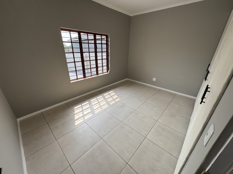 4 Bedroom Property for Sale in Die Heuwel Mpumalanga
