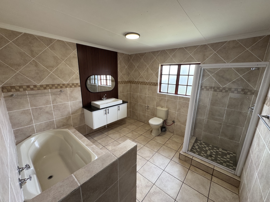 4 Bedroom Property for Sale in Die Heuwel Mpumalanga