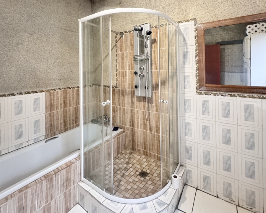 Commercial Property for Sale in Witbank Ext 8 Mpumalanga