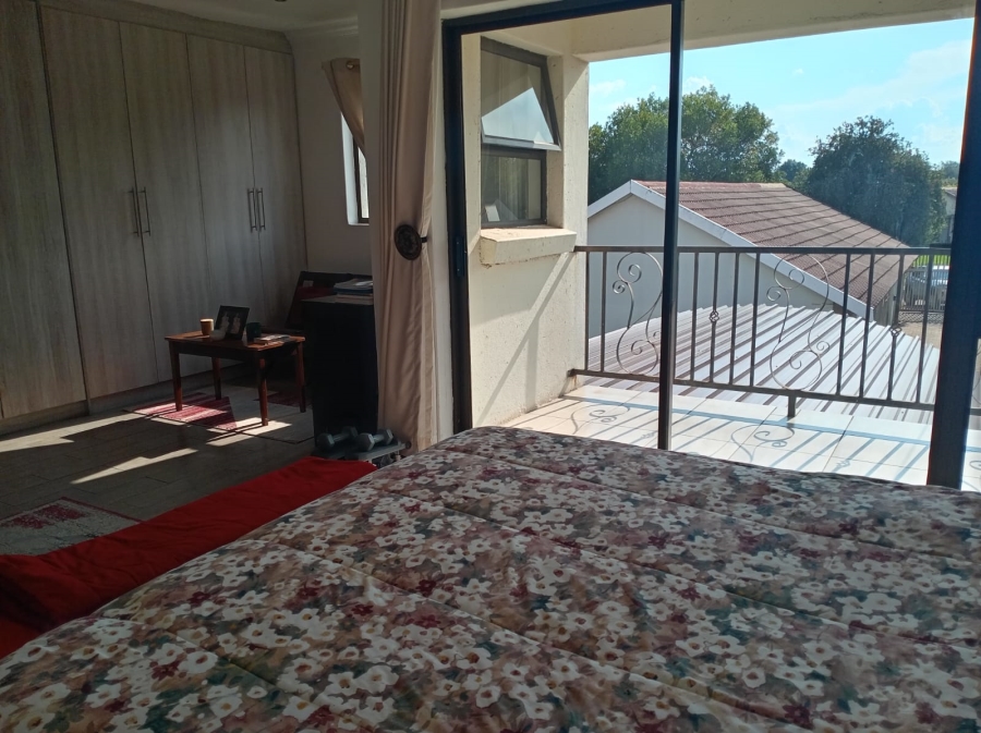 6 Bedroom Property for Sale in Secunda Mpumalanga