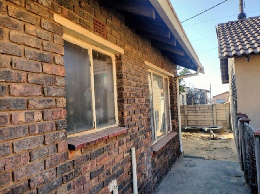 2 Bedroom Property for Sale in Kwaguqa Mpumalanga