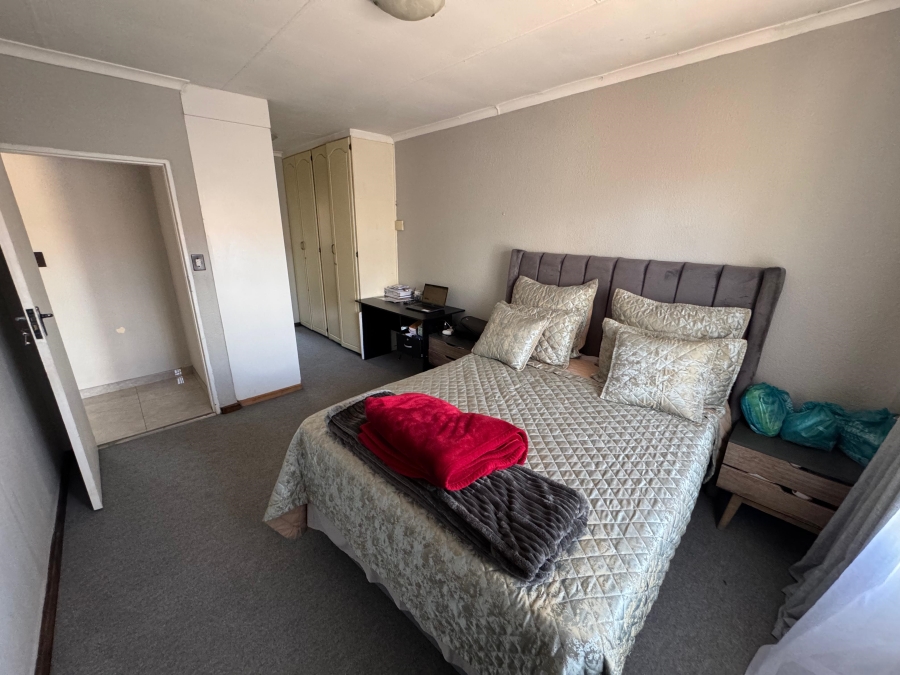 3 Bedroom Property for Sale in Reyno Ridge Mpumalanga