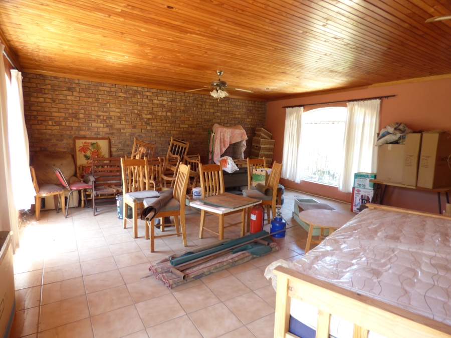5 Bedroom Property for Sale in Rietkol AH Mpumalanga
